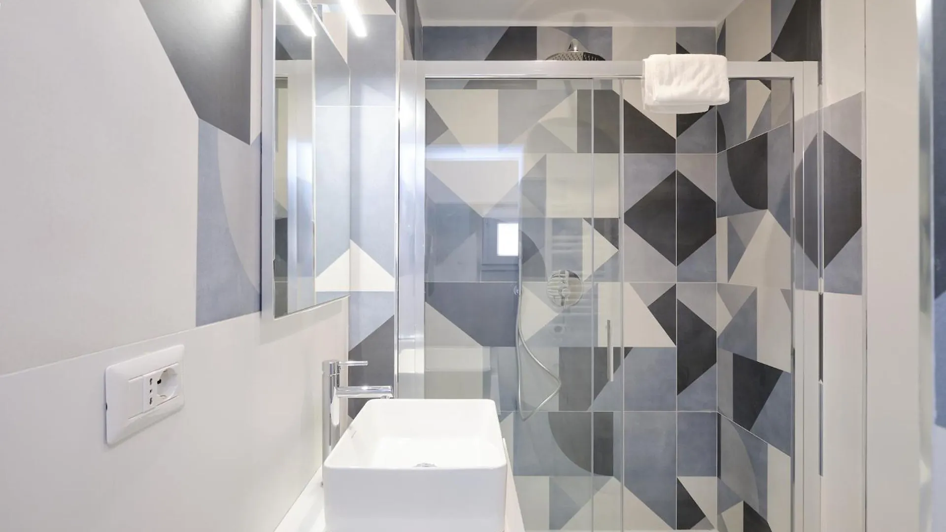 Apartment Suite In Pigneto Rome Italy